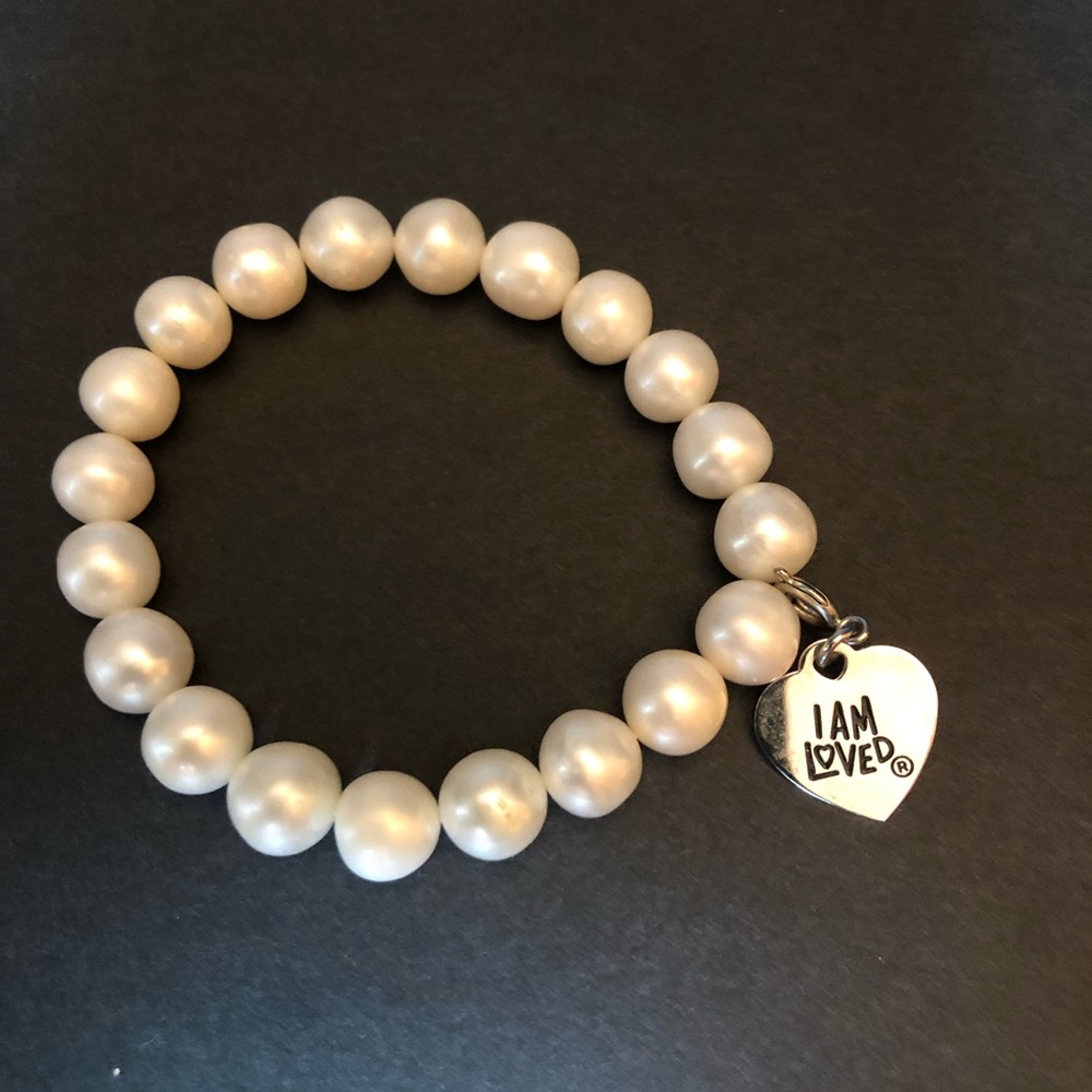 GAS Bijoux Pearl bracelet w silver charm